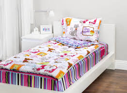 Even the youngest kids can make this bed. 33 Best Zipper Bedding Ideas Zipper Bedding Kid Beds Boy Room