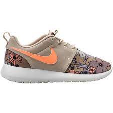 With spring finally here and temperatures slowly rising back to an ideal standing, the roshe run is again becoming more vocal in the season it was meant for. It Is So Beautiful And Exquisite Mens Nike Free Nike Free Shoes Nike Air Max Get One Nike Shoes Only 21 Ni Nike Shoes Women Nike Free Shoes Running Shoes Nike