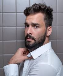 Willian Mello sobre Todas as Garotas em Mim: "Essa história vai ganhar o  coração de vocês"