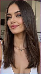 Lizeth Rojas's Instagram, Twitter & Facebook