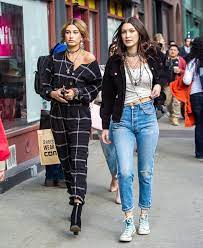 Instead of copying looks exactly as they were in the '90s, recreate them in a modern and. Fashion Trends From The 90s Popsugar Fashion