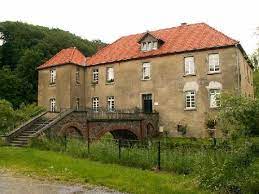 Die bus linie o6 (erkrath hochdahler markt) fährt von erkrath haus brück nach erkrath hochdahler markt und hat 24 haltestellen. Wasserburg Bruck Haus Bruck In Erkrath