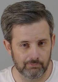 Austin Teeter's Instagram, Twitter & Facebook