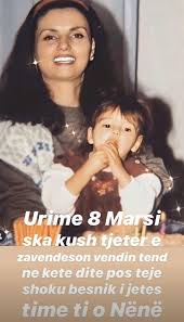 Gezuar 8 marsin, te gjitha grave shqiptare.nenave,grave, motrave,vajzave, shoqeve tona ju uroj nga zemra , vetem gezim dhe lumturi pacin gjithmone ne jete. Emocionon Morena Taraku Ia Uron 8 Marsin Nenes Se Ndjere Fol Drejt