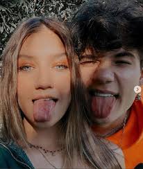 Who Is Mads Lewis New Boyfriend 2019 Age Height Merch How Old Tall New Boyfriend Lewis Cute Couples