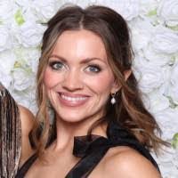 Katie Vance's Instagram, Twitter & Facebook