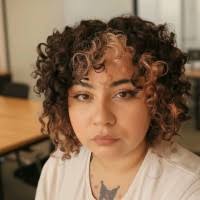 60+ perfis com “Diane Diane”