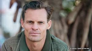 What Are They Saying? Reactions to the Starfield Title Screen Controversy