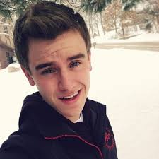 Clinton Hoang (clintonhoang)