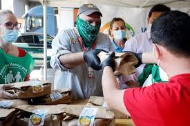 Javits convention center in new york city, which is currently operating as one of the largest field hospitals treating covid‑19 patients in the country. How Jose Andres Faces The Challenge Of Feeding Millions The New York Times
