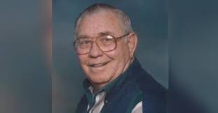 Ellen Lofton's Instagram, Twitter & Facebook