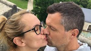 Monika absolonová (44) šokovala, když na svých sociálních sítích oznámila, že už s hokejistou tomášem hornou (40) netvoří pár. Tomas Horna Cim Se Proslavil Expartner Zpevacky Absolonove Stars24 Cz