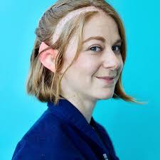Simone Giertz's Instagram, Twitter & Facebook