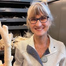 From the Caribbean to East Africa: IU geologist Claudia Johnson facilitates  student exploration through fieldwork: College of Arts + Sciences : Indiana  University