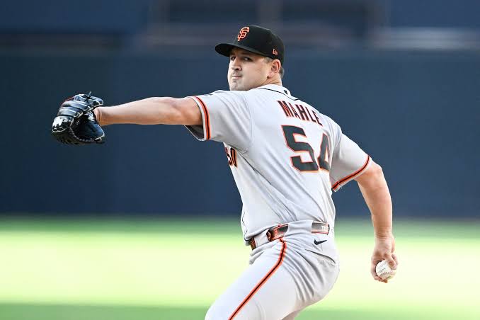 Reports: Braves get RHP Tyler Mahle from Giants for RHP Anthony Molina |  Reuters