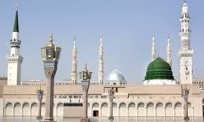 10 Rakats Taraweeh To Be Held Without Public In Makkah & Madina