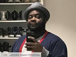 A ses débuts, celui qui n'était encore qu'un jeune acteur d'une vingtaine d'années confie avoir été confronté au racisme, notamment celui d'un réalisateur. Photo Issa Doumbia Est Toujours Au Regime Mais Surtout Amoureux Femme Actuelle Le Mag