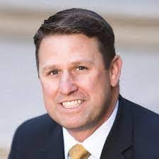 Latasha Crews's Instagram, Twitter & Facebook