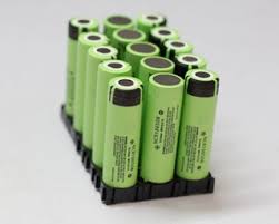 Duracell coppertop batteries are available in aa, aaa, c, d. Diy Professional 18650 Battery Pack 12 Steps With Pictures Instructables