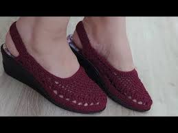 Anneler Gunune Ozel Orgu Anne Ayakkabisi Knitting Shoes Orgu Ayakkabi Modelleri Model Ayse Varol Youtube Ayakkabilar Babetler Terlik