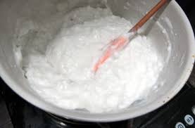 Tepung terigu•kelapa tua parut•gula pasir•skm•pisang kepok•daun pandan . Yuk Buat Es Palu Butung Yang Segar Untuk Buka Puasa