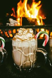 Baileys Amaretto Hot Tails Chocolate Cocktails Hot Chocolate Cocktail Baileys Recipes