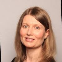 Kerry Hanley's Instagram, Twitter & Facebook