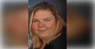 Dawn Thacker's Instagram, Twitter & Facebook