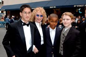 By cassie da cost a february 16, 2021 Who Are Mia Farrow S Children With Woody Allen What Has Moses Accused Her Of And When Did Lark Previn Die