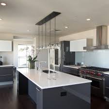 Cabinets can be all dark, or just the bottom cabinets while the top remain a lighter color, or vise versa. Sistema Zeta Snaidero Dc Contemporary Kitchen Contemporary Kitchen Island Kitchen Design