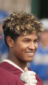 Byng dominates conference honors