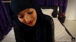 MuslimGirll Twerking on Cam - XNXX.COM