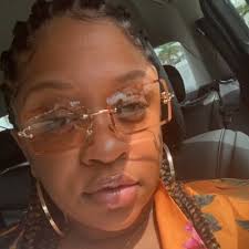 Posts with replies by Amber Croom (@dessertmage)