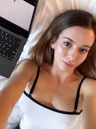 Feliz viernes 😉 y buenos días ángeles