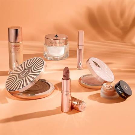 CHARLOTTE&rsquo;S FLAWLESS SUMMER GLOW KIT - MAKEUP KIT