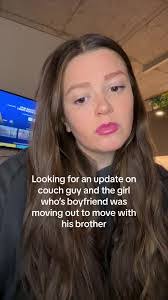 Lauren Couch's Instagram, Twitter & Facebook