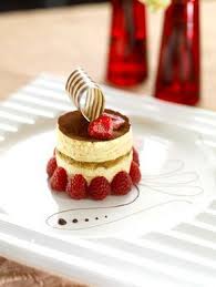 Tiramisu Mit Himbeeren Und Eierlikor Verpoorten Himbeer Tiramisu Nachtisch Mit Eierlikor Rezept Einfacher Nachtisch Himbeer Tiramisu Dessert Rezepte
