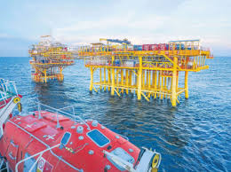În acest moment americanii de la exxon şi ruşii de la lukoil controlează resurse de gaz din marea neagră de aproximativ 100 de miliarde de. Americanii Din Marea NeagrÄ Vor Aduce Gazul La ÈÄrm Romania Libera