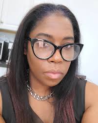 Warning about unlicensed microneedling services