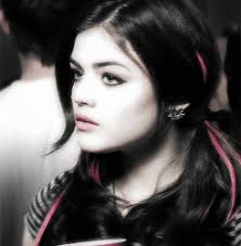 𝐡𝐚𝐥𝐥𝐰𝐚𝐲 𝐜𝐫𝐮𝐬𝐡, ᴛᴇᴇɴ ᴡᴏʟꜰ