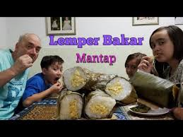 Ingin membuat sajian roti tawar sendiri di rumah? Resep Roti Lembut Tanpa Telur Susu Mentega Bisa Jadi Roti Tawar Sobek By Nikmatul Rosidah