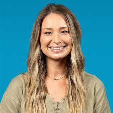 Gail Hatcher's Instagram, Twitter & Facebook