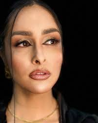 Amanda Mazon's Instagram, Twitter & Facebook