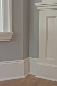 The Three Best Off Whites By Benjamin Moore Warline Painting Benjamin Moore Cloud White Painting Trim Paint Colors For Home