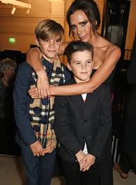 The Youngest Beckham Boys Look All Grown Up On The Red Carpet With Victoria Romeo Beckham David And Victoria Beckham Victoria Beckham