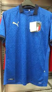 L'improbable départ de lorenzo insigne se dessine. Presentation Des Maillots De Football Italie Euro 2020