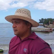 Repost @Minpescave2 En 2009, un #14Mar, nuestro Comandante Hugo Chávez tomó  la decisión de eliminar la pesca industrial de arrastre de los mares  venezolanos. #PescadoresDeLaPatria #YoComoPescado