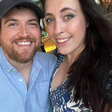 Emma Lisley (@emma.lisley) • Facebook