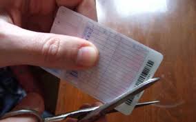 Taxa pentru permis, (cea de 68 de lei), nu are valabilitate. Noi Reguli Pentru Cei Care Vor Permis De Conducere Cine A Luat Sala Poate Da Traseul Timp De Un An De Mai Multe Ori