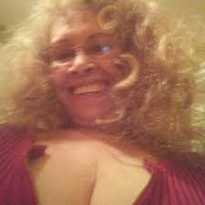 Barbara Smock's Instagram, Twitter & Facebook